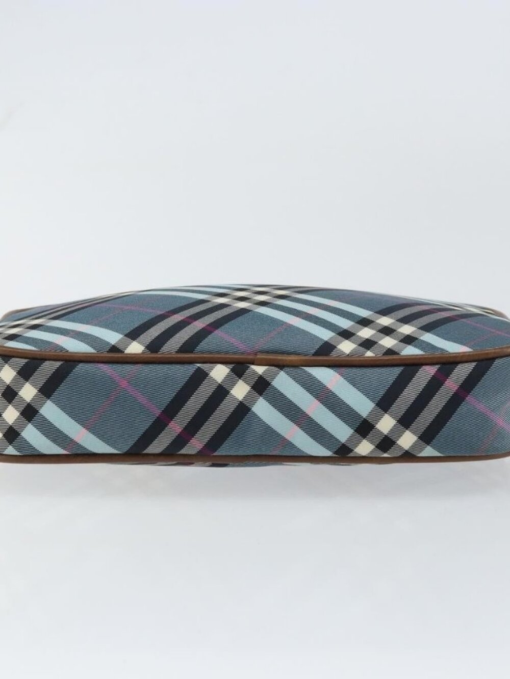 BURBERRY Nova Check Blue Label Pouch Nylon Leather Blue Silver Auth 158829 - Picture 6 of 16